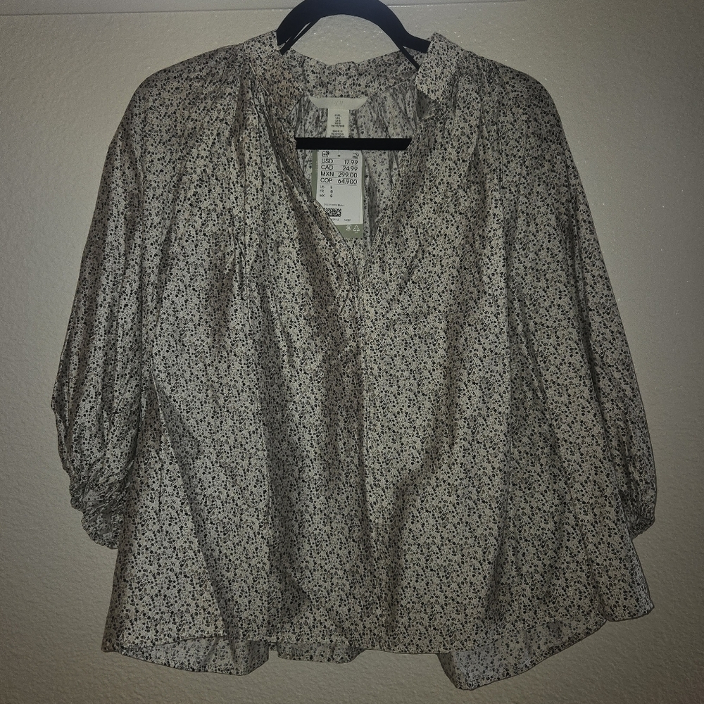 Women's Black and White Blouse